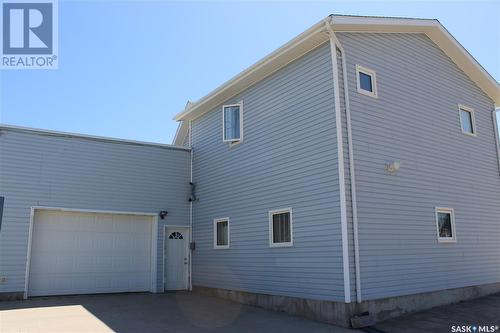 3 2Nd Avenue, Weyburn, SK - Outdoor With Exterior
