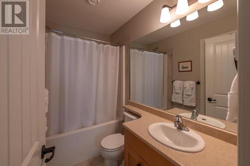 2450 Radio Tower Road Unit# 273, Oliver, BC - Indoor Photo Showing Bathroom