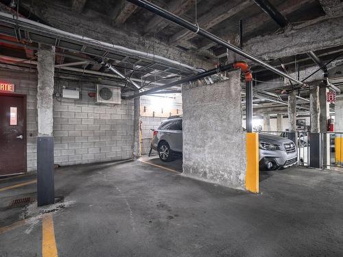 Stationnement - 103-265 Av. Du Mont-Royal O., Montréal (Le Plateau-Mont-Royal), QC - Indoor Photo Showing Garage