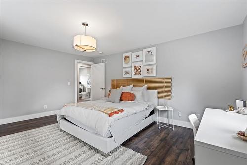 1177 Queenston Road, Niagara-On-The-Lake, ON - Indoor Photo Showing Bedroom