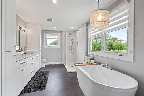 1177 Queenston Road, Niagara-On-The-Lake, ON - Indoor Photo Showing Bathroom