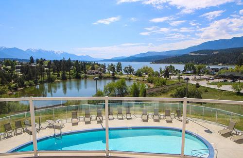 102 - 701 14A Crescent, Invermere, BC - Outdoor With Body Of Water With In Ground Pool With View