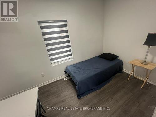 4754 First Avenue, Niagara Falls, ON - Indoor Photo Showing Bedroom