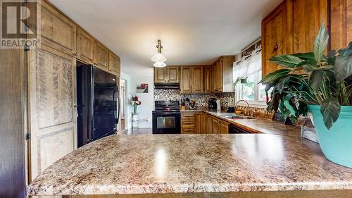 9 Nettab Drive, Conception Bay South, NL - Indoor Photo Showing Kitchen