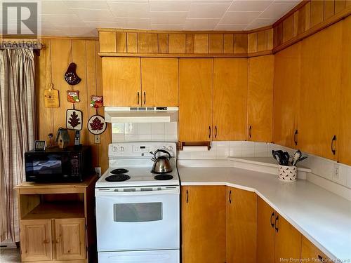 232 Main Street, Aroostook, NB - Indoor Photo Showing Kitchen