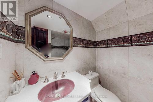 1401 Bunsden Ave, Mississauga, ON - Indoor Photo Showing Bathroom