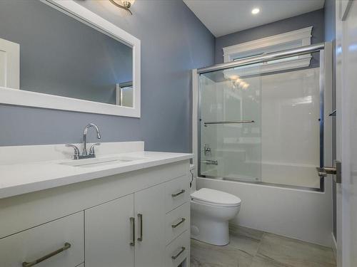 167 Golden Oaks Cres, Nanaimo, BC - Indoor Photo Showing Bathroom
