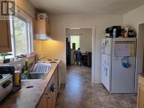 643 Murphy Street, Quesnel, BC - Indoor Photo Showing Kitchen