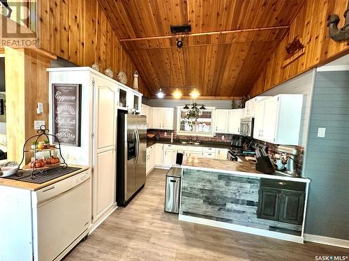 Lot 7 Chamakese Resort, Chitek Lake, SK - Indoor Photo Showing Kitchen