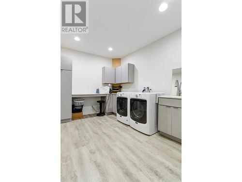 69 Elderberry Street, Kitimat, BC - Indoor Photo Showing Laundry Room