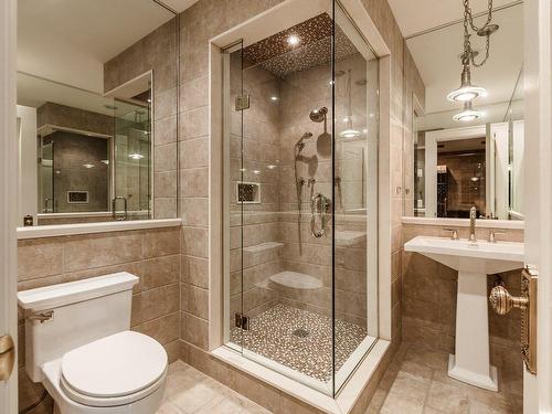 Bathroom - 1450 Rue Redpath-Crescent, Montréal (Ville-Marie), QC - Indoor Photo Showing Bathroom