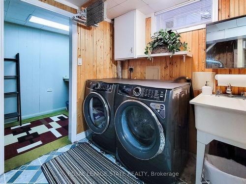 56 Luscombe St, Hamilton, ON - Indoor Photo Showing Laundry Room
