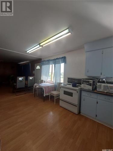 Bandura Acreage, Ponass Lake Rm No. 367, SK - Indoor Photo Showing Kitchen