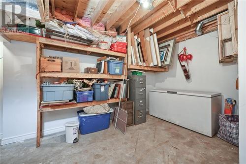 514 County Rd 1 Road, Smiths Falls, ON - Indoor Photo Showing Laundry Room