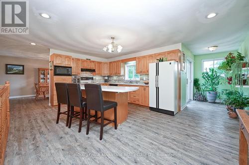 514 County Rd 1 Road, Smiths Falls, ON - Indoor Photo Showing Kitchen