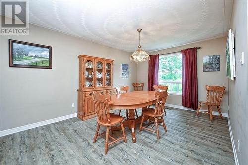 514 County Rd 1 Road, Smiths Falls, ON - Indoor Photo Showing Dining Room