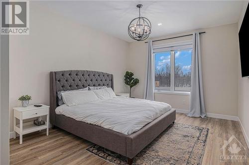 Principal bedroom - *NOT THE HOME FOR SALE - SAME MODEL PREVIOUSLY BUILT BY BUILDER* - 260 Trudeau Crescent, Russell, ON - Indoor Photo Showing Bedroom