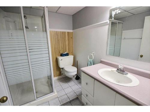 Bathroom - 389 Boul. Perron O., Saint-Siméon, QC - Indoor Photo Showing Bathroom