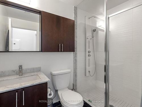 1002-75 North Park Rd, Vaughan, ON - Indoor Photo Showing Bathroom