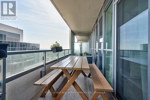 #2109 -2087 Fairview St, Burlington, ON - Outdoor With Balcony With Exterior