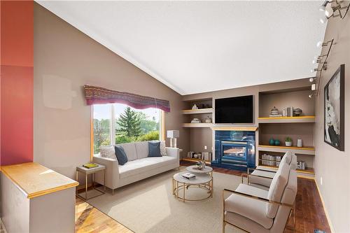 87 Foxwarren Drive, Winnipeg, MB - Indoor Photo Showing Living Room With Fireplace