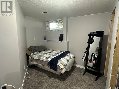167 Montgomery Crescent, Weyburn, SK - Indoor Photo Showing Bedroom