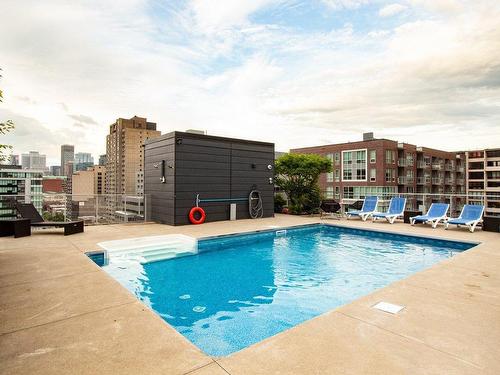Piscine - 701-1414 Rue Chomedey, Montréal (Ville-Marie), QC - Outdoor With In Ground Pool