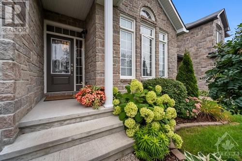 515 Ruby Street, Rockland, ON - Outdoor