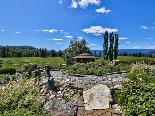 1060 Heffley Louis Cr Rd, Sun Peaks, BC - Outdoor With View