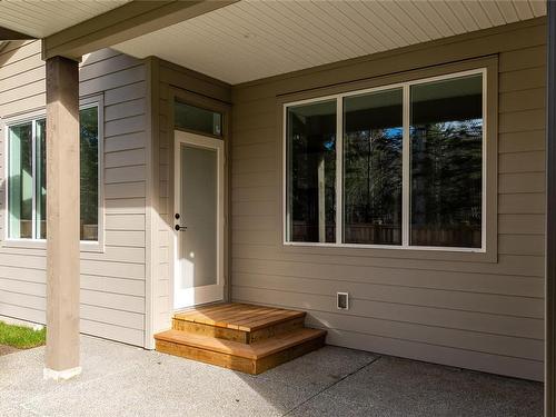 717 Salmonberry St, Campbell River, BC - Outdoor With Exterior