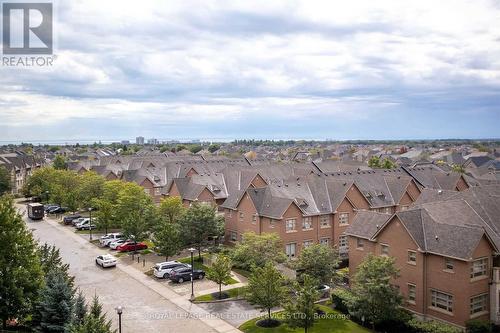 #602 -2480 Prince Michael Dr, Oakville, ON - Outdoor With View