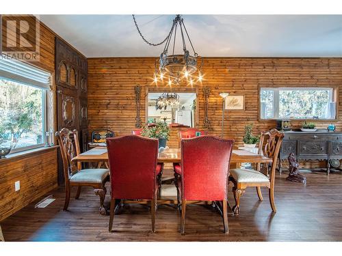 6545 Okanagan Landing Road, Vernon, BC - Indoor Photo Showing Dining Room