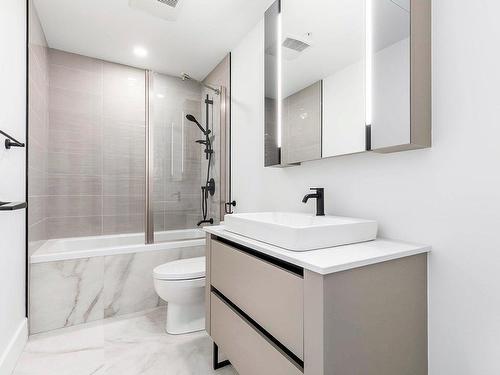 Salle de bains - 2802-720 Rue St-Jacques, Montréal (Ville-Marie), QC - Indoor Photo Showing Bathroom