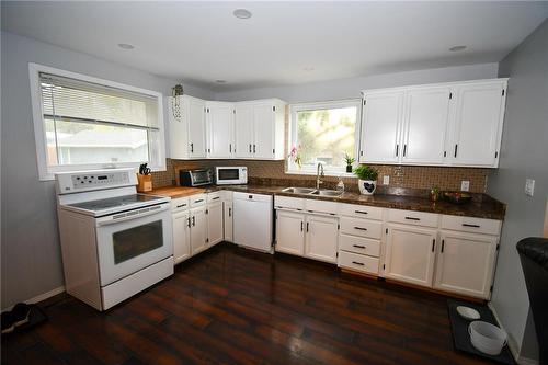 1108 Vine Street, Birtle, MB - Indoor Photo Showing Kitchen With Double Sink
