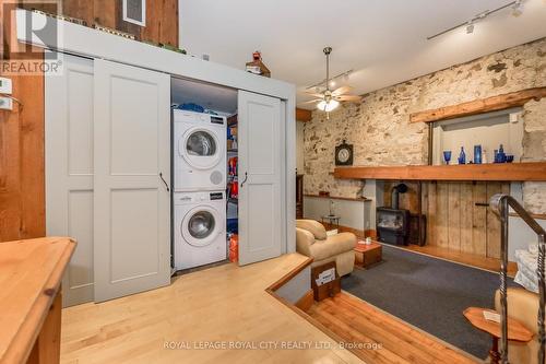 6086 5Th Line, Centre Wellington, ON - Indoor Photo Showing Laundry Room