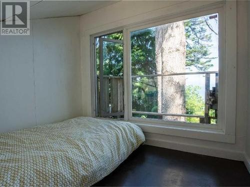 1408 Savary Island Road, Savary Island, BC - Indoor Photo Showing Bedroom