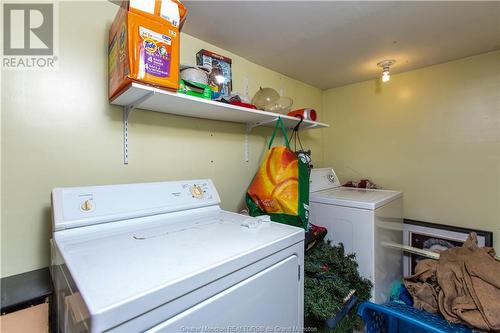 278-280 Dominion St, Moncton, NB - Indoor Photo Showing Laundry Room