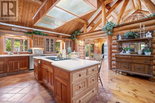 1291 Otter Lake Road, Armstrong, BC - Indoor Photo Showing Kitchen