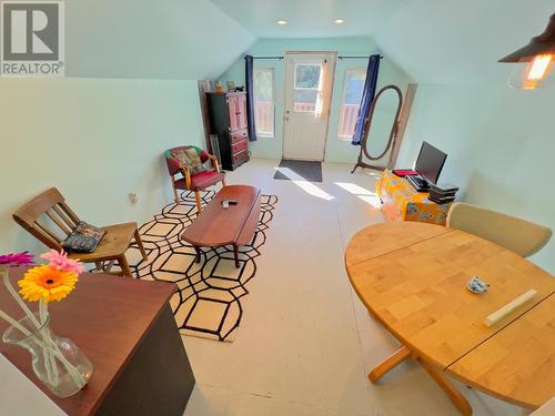2657/2659 Otter Avenue, Coalmont-Tulameen, BC - Indoor Photo Showing Other Room