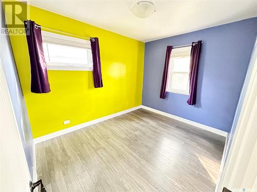 439 Qu'Appelle Street, Weyburn, SK - Indoor Photo Showing Other Room