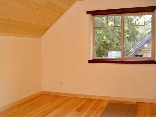 1115 - 1125 Dobson Rd, Errington, BC - Indoor Photo Showing Other Room