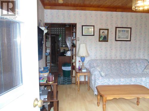 53 Beach Hill, Bell Island, NL -  Photo Showing Other Room