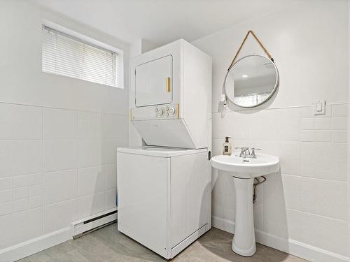 Bathroom - 1181 Ch. Du Tour-Du-Lac, Lac-Supérieur, QC - Indoor Photo Showing Laundry Room