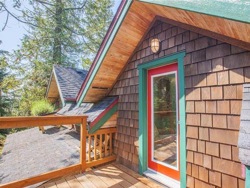 1252 Pacific Rim Hwy, Tofino, BC - Outdoor With Exterior