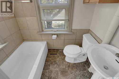 2 Tennant Street, Craven, SK - Indoor Photo Showing Bathroom