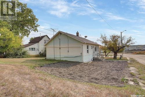 2 Tennant Street, Craven, SK - Outdoor