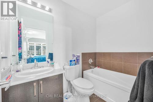 825 Cook Cres, Shelburne, ON - Indoor Photo Showing Bathroom