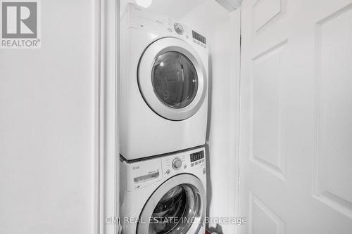 825 Cook Cres, Shelburne, ON - Indoor Photo Showing Laundry Room