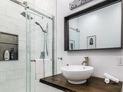 Salle de bains - 201-3414 Rue Stanley, Montréal (Ville-Marie), QC - Indoor Photo Showing Bathroom