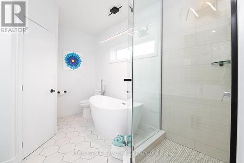 20 Lehtinen Cres, Belleville, ON - Indoor Photo Showing Bathroom